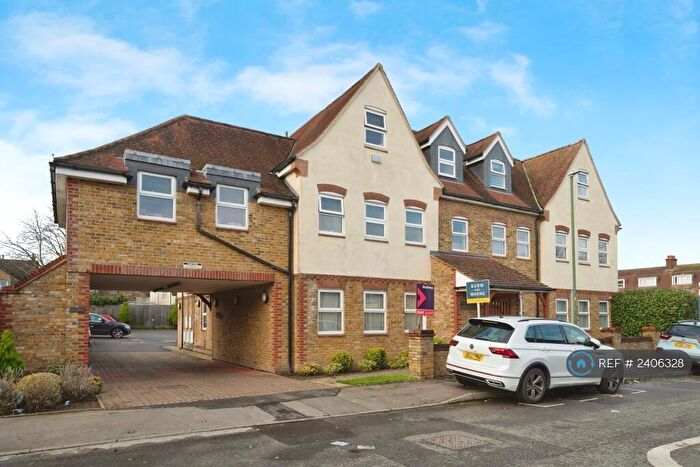 2 Bedroom Flat To Rent In Doric House, Sutton, SM1
