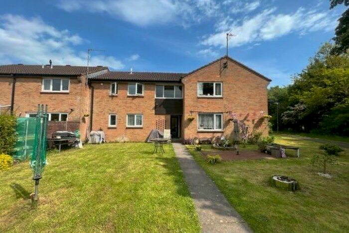 Studio To Rent In Osprey Park, Bristol, BS35