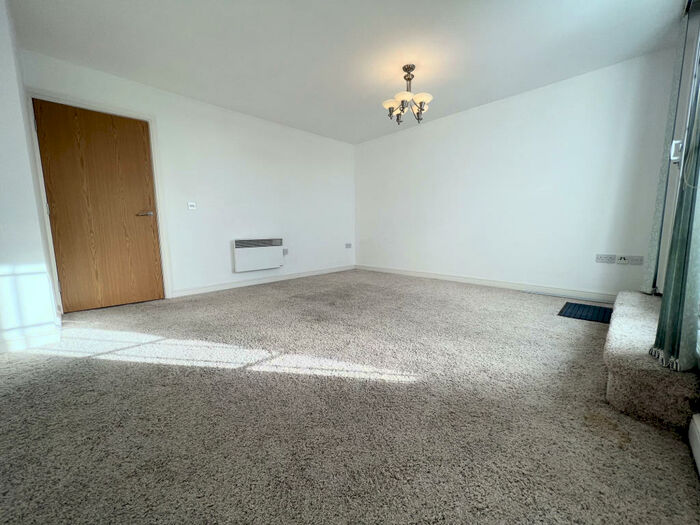 2 Bedroom Apartment To Rent In Gardens Close, Poulton Le Fylde, FY6
