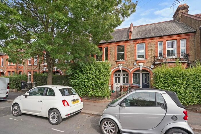 2 Bedroom Maisonette To Rent In Carr Road, Walthamstow, London, E17