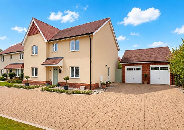4 Bedroom Detached House For Sale In Hazel Avenue, Notley Grange, CM77