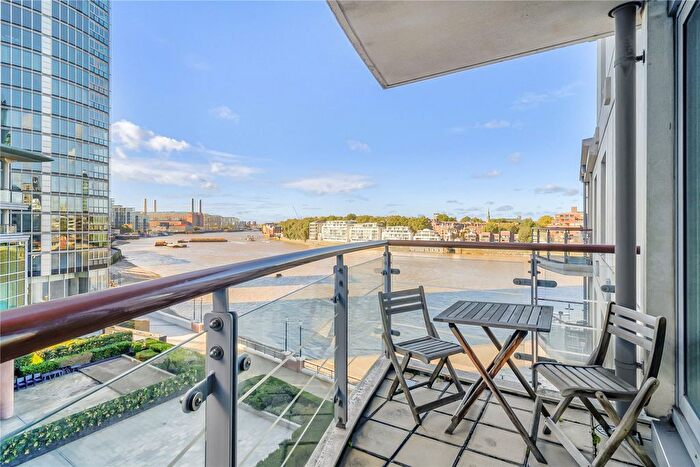 2 Bedroom Flat For Sale In Hamilton House, St George Wharf, SW8