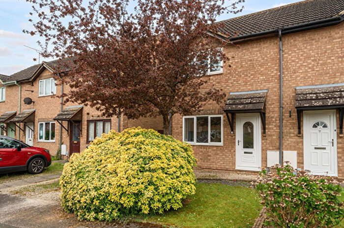 2 Bedroom Semi-Detached House For Sale In Evergreens Close, Stratton St Margaret, Swindon, SN3