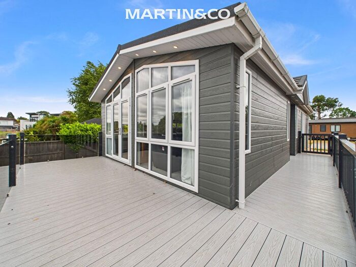 2 Bedroom Detached Bungalow For Sale In Thames Retreat, Staines-Upon-Thames, TW18