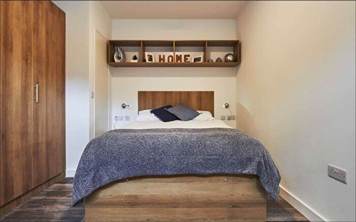1 Bedroom Private Halls To Rent In City Heights, Cardiff, CF24