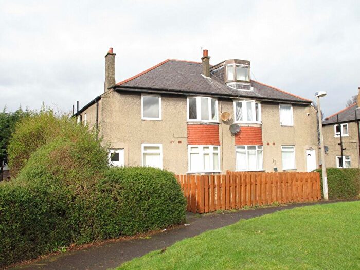3 Bedroom Property To Rent In Pilton Avenue, Edinburgh, EH5