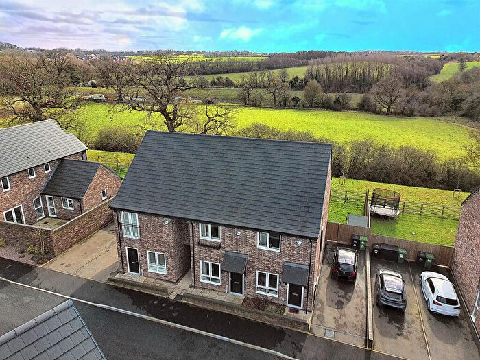 2 Bedroom Terraced House For Sale In Deer Park Close, Alfreton, DE55