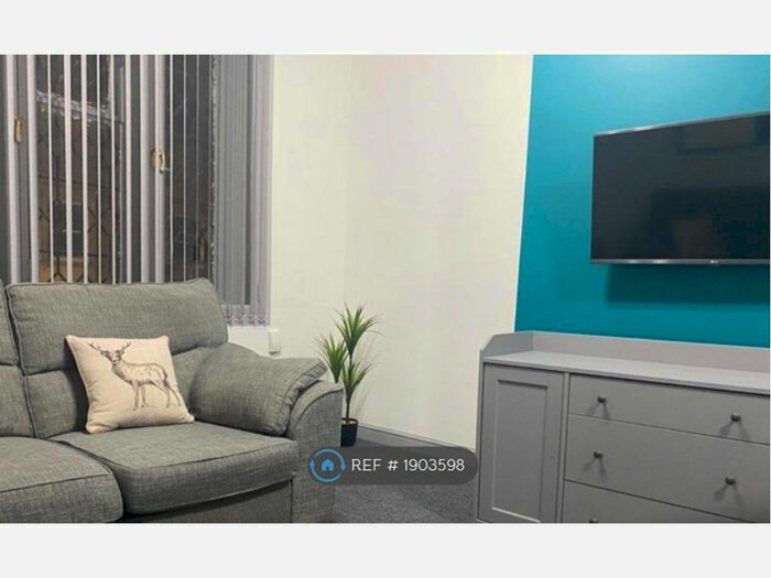 1 Bedroom Flat To Rent In Westgate, Huddersfield, HD1