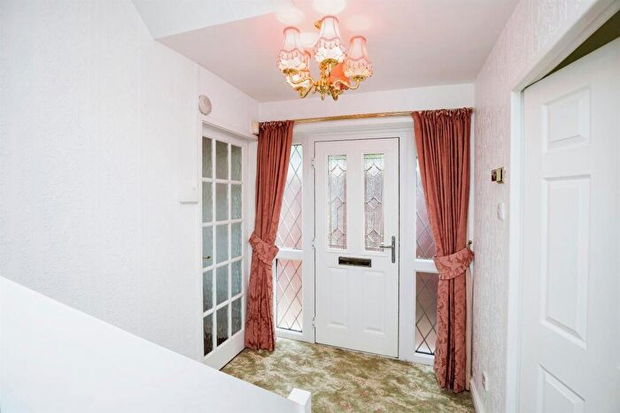 2 Bedroom Semi-Detached House For Sale In Dulverton Avenue, Vicars Cross, Chester, CH3