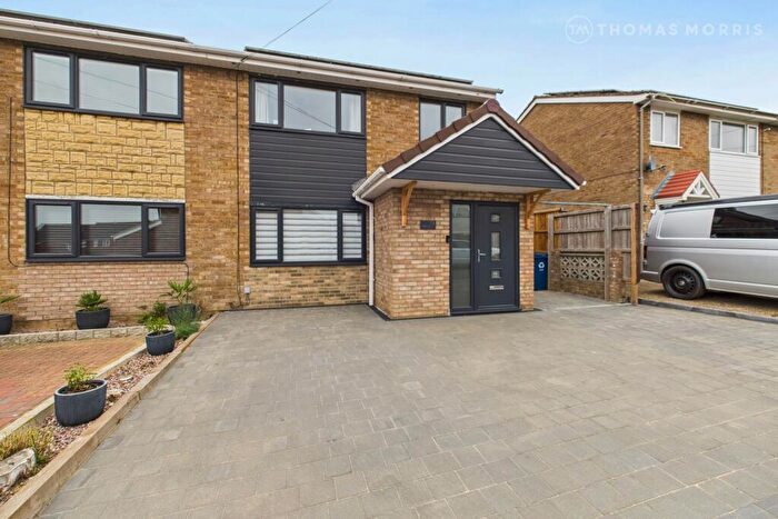 3 Bedroom Semi-Detached House For Sale In Philip Gardens, St. Neots, Cambridgeshire, PE19