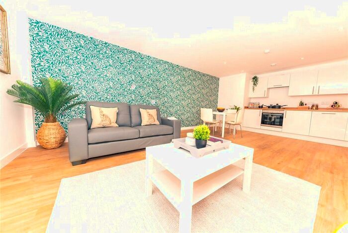 2 Bedroom Flat To Rent In The Plaza, Advent Way, Ancoats, Manchester, M4