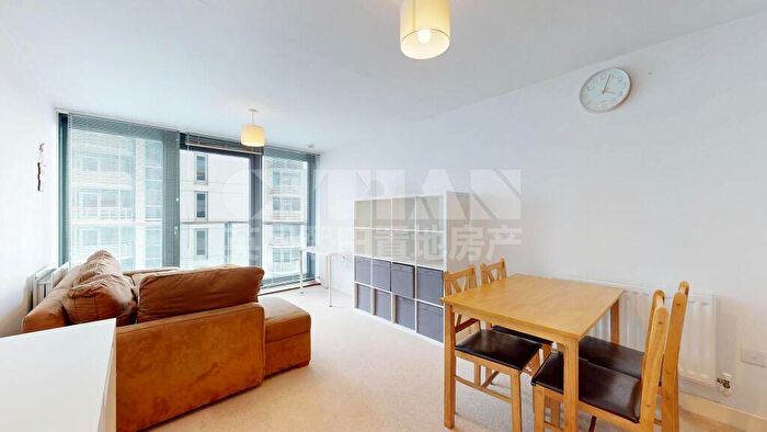 1 Bedroom Flat To Rent In Neutron Tower, Blackwall Way, East India, London, E14