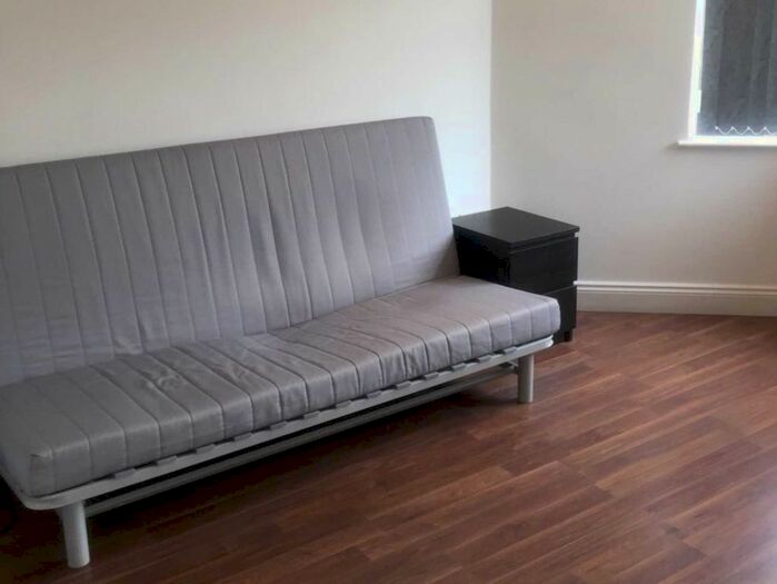 Studio To Rent In Gunnersbury Avenue, London, W3