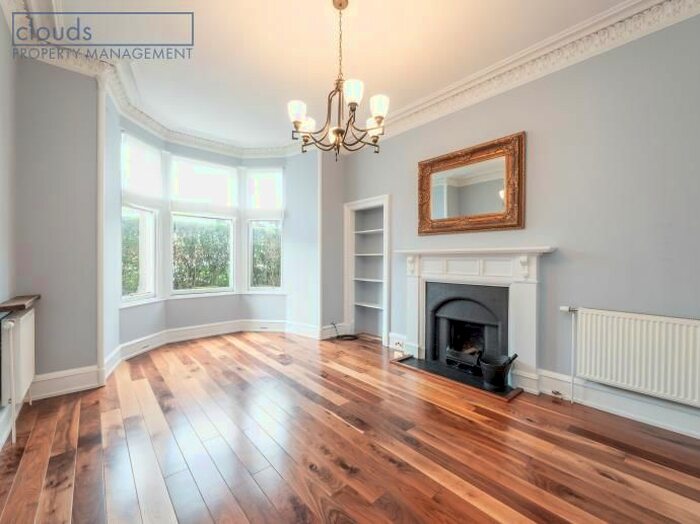 2 Bedroom Flat To Rent In Comely Bank Road, Edinburgh, EH4