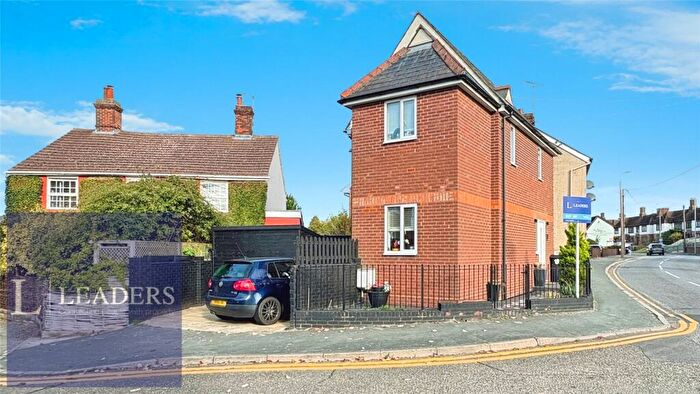 2 Bedroom Detached House For Sale In Hedingham Road, Halstead, Essex, CO9