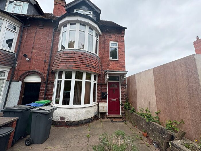 1 Bedroom Flat To Rent In Barclay Road, Smethwick, B67