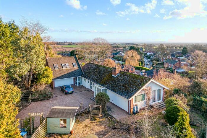 4 Bedroom Detached Bungalow For Sale In Lightfoot Lane, Eaton, Tarporley, CW6