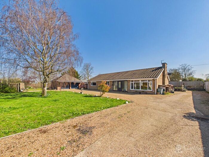 7 Bedroom Detached Bungalow For Sale In Barcham Road, Soham, Ely, Cambridgeshire, CB7