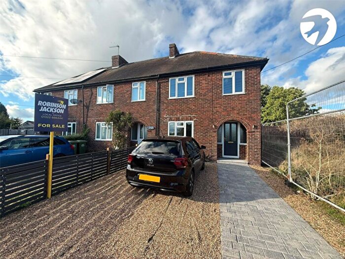 3 Bedroom End Of Terrace House For Sale In Hockenden Lane, Swanley, BR8