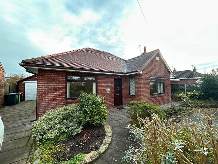 3 Bedroom Detached Bungalow To Rent In Hawthorne Road, Thornton-Cleveleys, Lancashire, FY5