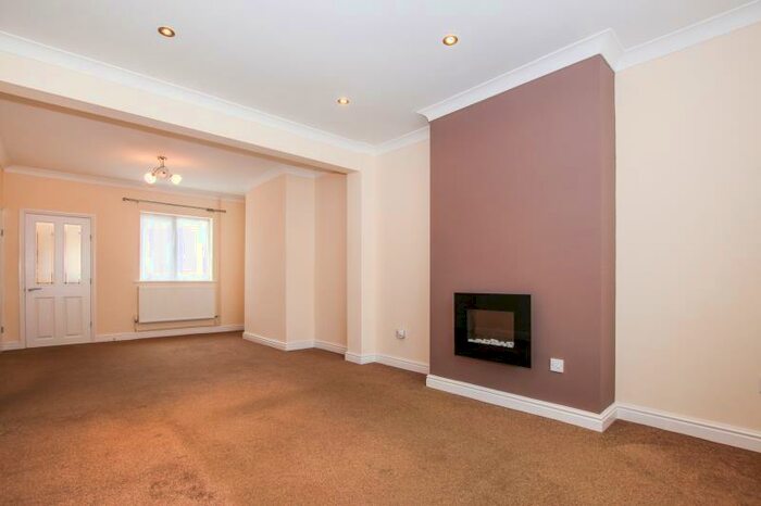 2 Bedroom Terraced House To Rent In London Road, Peterborough, Cambridgeshire, PE2
