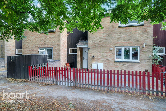 3 Bedroom Terraced House For Sale In Lisle Walk, Cambridge, CB1