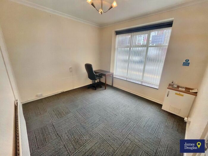 Commercial Property To Rent In Gelliwastad Road, CF37