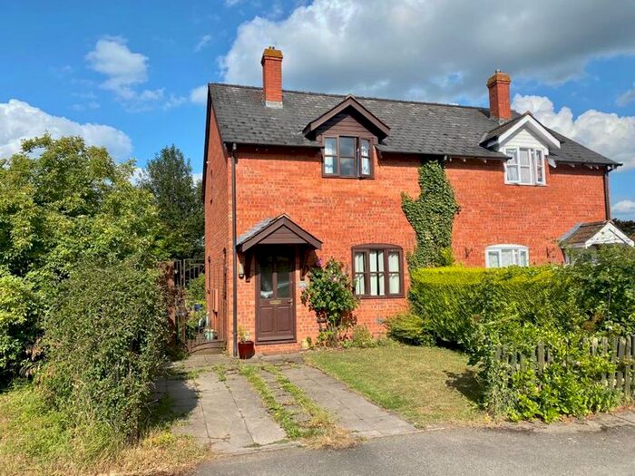2 Bedroom Semi-Detached House For Sale In Hardinge Close, Holme Lacy, Hereford, HR2