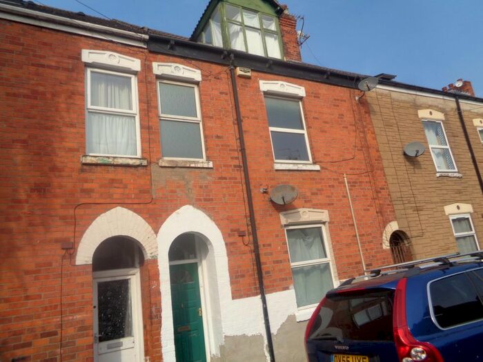 2 Bedroom Terraced House To Rent In Mayfield Street, Hull, HU3