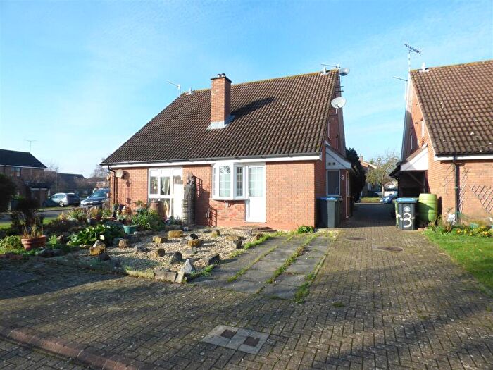 1 Bedroom Detached House To Rent In Yarranton Close, Stratford-upon-Avon, CV37