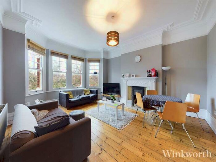 4 Bedroom Flat To Rent In Granville Gardens, Ealing Common, London, W5