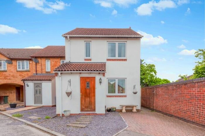 3 Bedroom End Of Terrace House To Rent In Lyneham Road, Bicester, OX26