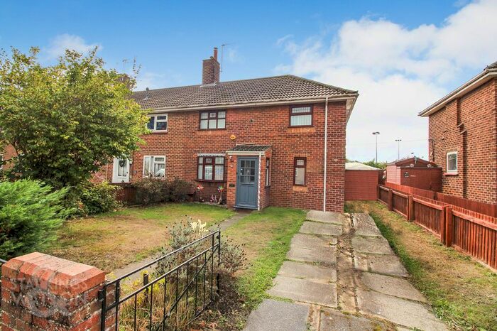 3 Bedroom Semi-Detached House To Rent In Notley Road, Lowestoft, NR33