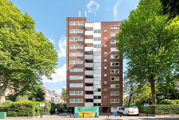 2 Bedroom Apartment For Sale In Fulham Road, Chelsea, SW10