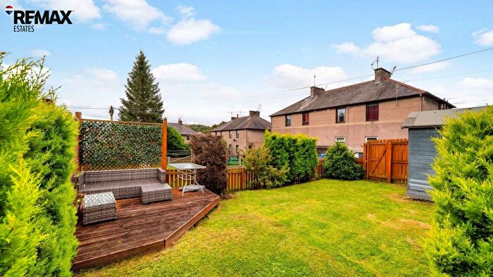 2 Bedroom Flat For Sale In Millgate, Winchburgh, EH52