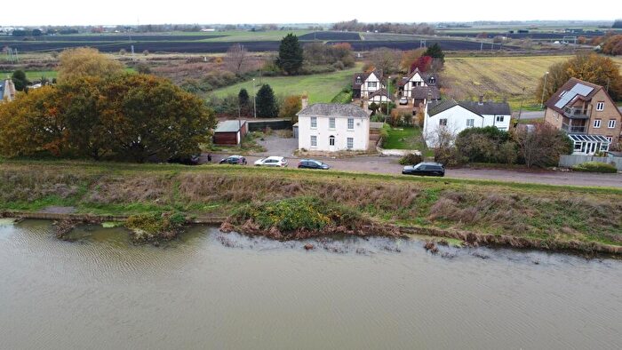 4 Bedroom Detached House For Sale In Lynn Road, Littleport, Ely, Cambridgeshire, CB6