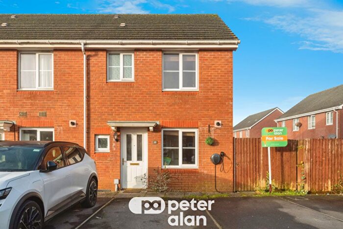 3 Bedroom End Of Terrace House For Sale In Charlotte Court, Townhill, Swansea, SA1