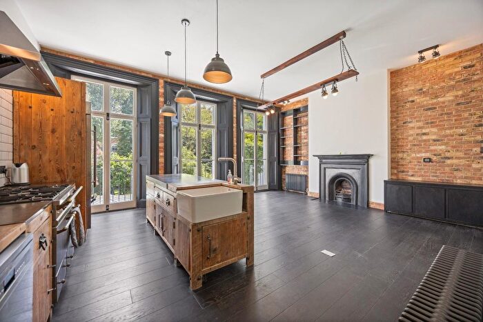 2 Bedroom Flat To Rent In Buckland Crescent, Belsize Park, NW3