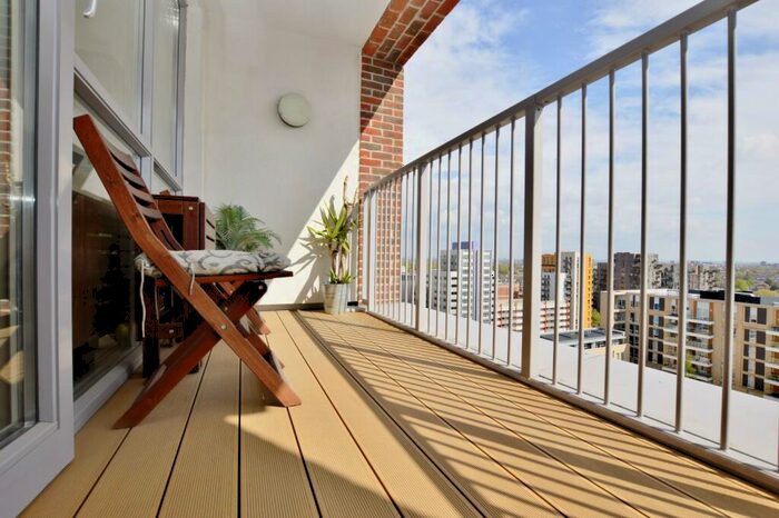 1 Bedroom Flat For Sale In Charles Darwin House, Minnie Baldock Street, Canning Town, E16
