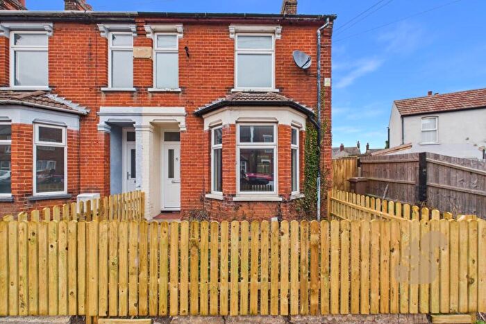3 Bedroom Terraced House To Rent In Cornwall Road, Felixstowe, IP11