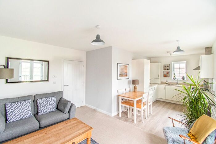 2 Bedroom Flat To Rent In Buttermere Crescent, Doncaster, DN4