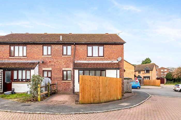 1 Bedroom Terraced House For Sale In Farnefold Road, Steyning, BN44