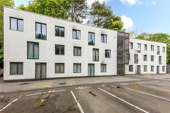 1 Bedroom Apartment For Sale In Saxon Court, Godstone Road, Whyteleafe, Surrey, CR3