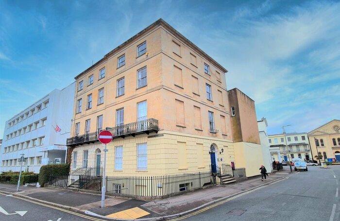 1 Bedroom Flat To Rent In Cheltenham, Gloucestershire, GL50