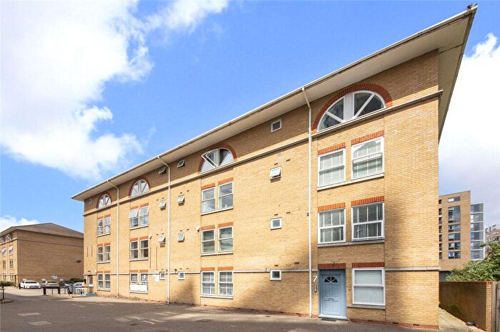 2 Bedroom Apartment To Rent In Greenwich Quay, Deptford, SE8