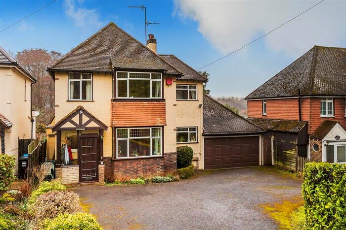 4 Bedroom Detached House For Sale In Eastbourne Road, Godstone, RH9