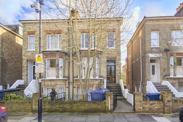 1 Bedroom Flat To Rent In Oxford Road, London, W5