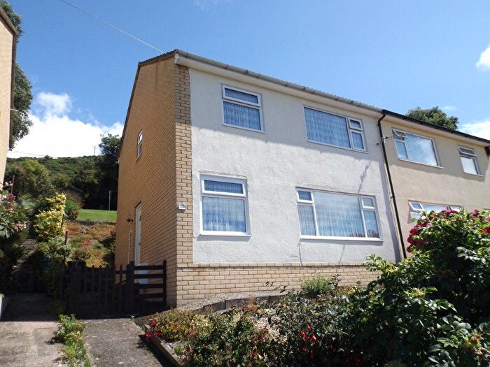3 Bedroom Property To Rent In Mochdre, Colwyn Bay, LL28