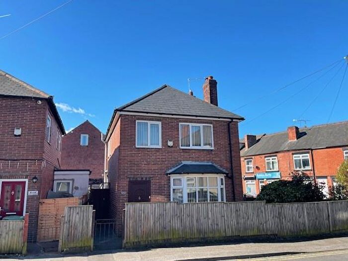 3 Bedroom Detached House For Sale In Kitchener Drive, Mansfield, NG18