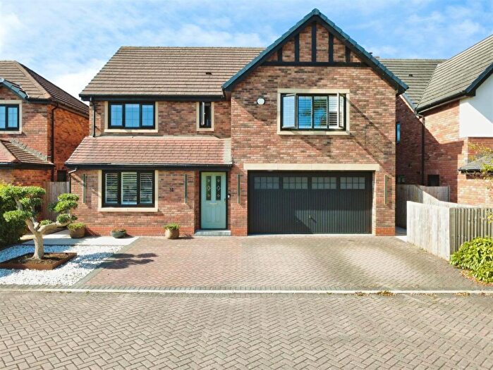 5 Bedroom Detached House To Rent In Claymore Road, Sandbach, CW11